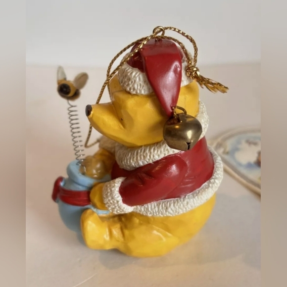 VTG Disney Classic Pooh “Winnie The Pooh & Honey Pot” Christmas Ornament - Picture 2 of 8